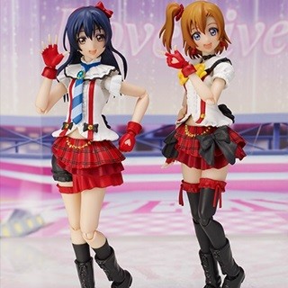 『ラブライブ!』高坂穂乃果&園田海未がTVアニメ1期OP衣装でS.H.Figuarts化