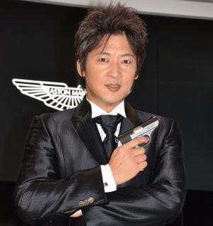 細川茂樹、憧れの"ボンドカー"に大興奮! 日本版『007』への出演熱望