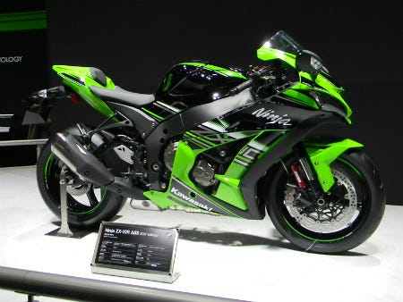 東京モーターショー15 カワサキのバイク ニンジャ シリーズ最新機種も マイナビニュース