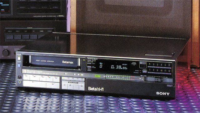 ソニー、ベータビデオカセットの出荷を終了 - 40年の歴史に幕を下ろす | マイナビニュース