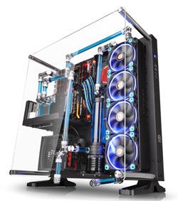 Thermaltake 壁掛けも可能なオープンフレームpcケース Core P5 マイナビニュース