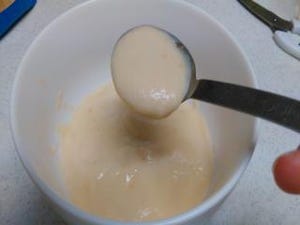白身もムダにしない! おいしい全卵カスタードクリームを作る方法