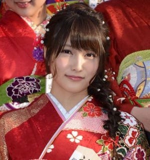 AKB48入山杏奈、新成人メンバーを"遅咲き世代"と命名「今後立派な花になる｣