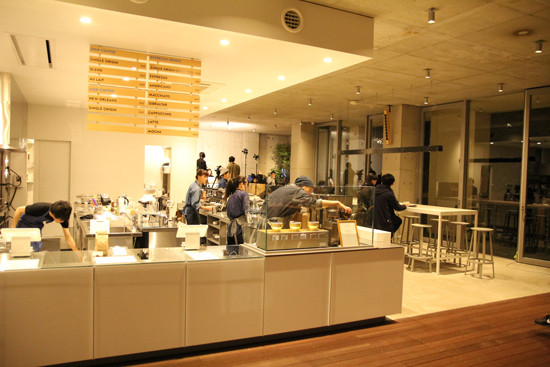 店舗デザインは統一しない ブルーボトルコーヒーのブランド戦略に迫る Tech