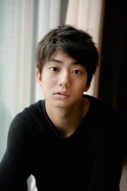 テラスハウス続編が決定 スタジオ新メンバーの健太郎 とても光栄です マイナビニュース