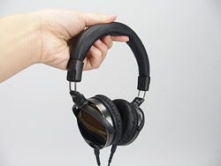 オーテクのオンイヤーヘッドホン「EARSUIT」を聴き比べ - ウッドと