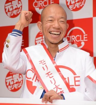 バイきんぐ小峠、ベッキーの「気持ちわかる」過去にLINE流出被害