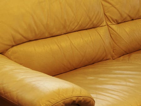 風水でリビングに革のソファがngな理由 マイナビニュース
