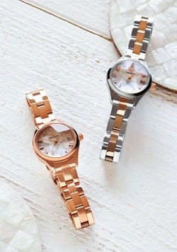 オリエント、星形カットのガラスが輝く女性向け腕時計「Neo 70's」 | マイナビニュース