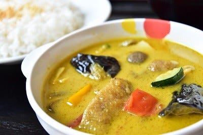 松屋の新作カレーは初の本格タイ風カレー 予想以上の辛さで汗だくになった マイナビニュース