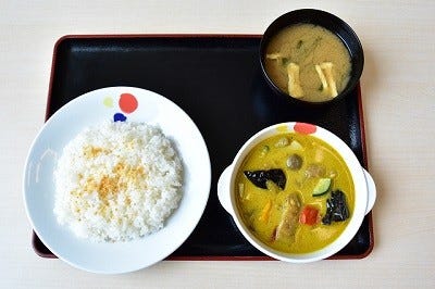 松屋の新作カレーは初の本格タイ風カレー 予想以上の辛さで汗だくになった マイナビニュース