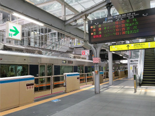 JR西日本、大阪駅6・7番のりばに可動式ホーム柵設置 - 使用開始は2017年春