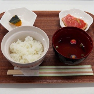 日立の高級炊飯器「ふっくら御膳」、最新モデルで炊いたご飯の味