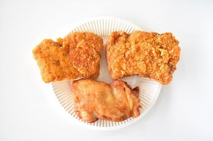 揚げ鶏 Lチキ ファミチキ徹底比較 コンビニ3社のフライドチキン食べ比べ マイナビニュース