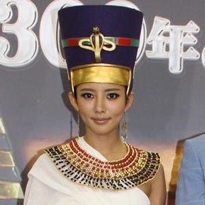 夏菜、"エジプト伝説の王妃"役衣装に大照れ「光栄だけど恥ずかしい」