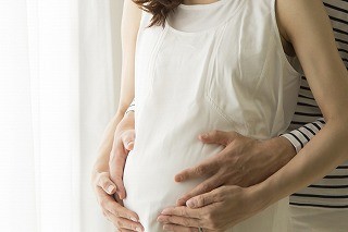 押すと妊娠しやすくなるツボってあるの?  産婦人科医に聞いてみた