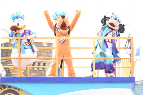 ディズニー夏祭り の集大成 今年のtdl 彩涼華舞 はすごい マイナビニュース