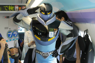 山陽新幹線6駅で非常停止ボタン告知キャンペーン「カンセンジャー」も参加