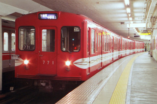 東京メトロ、丸ノ内線500形が里帰り - アルゼンチンで活躍した車両、保存へ