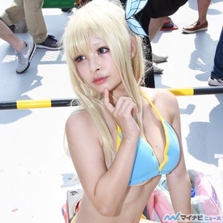 「コミケ90」二日目美人コスプレイヤー写真特集、大胆水着に長蛇の列も