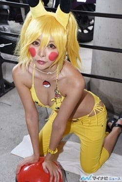 東京ゲームショウ16 美人コスプレイヤー特集 ピカチュウ水着に Doa 大胆セクシー衣装も マイナビニュース