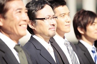 日本人ビジネスマンの服装は外国人からどう思われている?