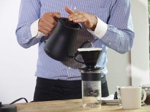 トーストの次はコーヒー! - バルミューダ、最高の注ぎ心地を追求した電気ケトル「BALMUDA The Pot」を投入