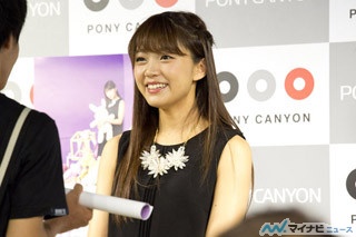 三森すずこ 夢は必ず叶う 初の日本武道館ソロでツアーを締めくくる Mimori Suzuko Live Tour 16 Grand Revue 日本武道館2days公演 マイナビニュース 三森すずこ 夢は必ず叶う 初の日本武道館ソロでツアーを締めくくる Mimori Suzuko Live Tour 16 Grand Revue 日本武道館2days公演 マイナビニュース