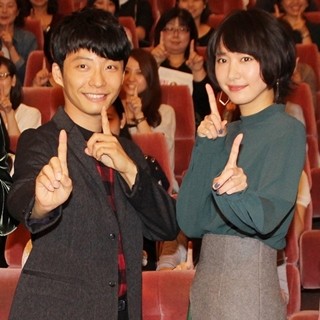 新垣結衣、夫役の星野源と「1日ほぼ2人」「濃い時間を過ごしています」