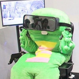 越谷市に常設型VRアミューズメント施設「VR Center」がオープン! - ガチャピンがVR体験「早く乗りたい」