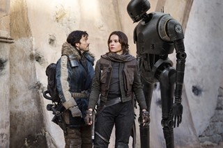 SW新作『ローグ･ワン』新ドロイド"K-2SO"の写真公開! 性格はチューバッカ!?