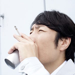 屋内でタバコを吸うと、発がん性物質が半年以上も残存するとの研究が報告