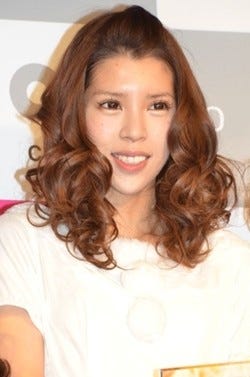 坂口杏里 亡き母 良子さんの誕生日に 親不孝者でごめんなさい マイナビニュース