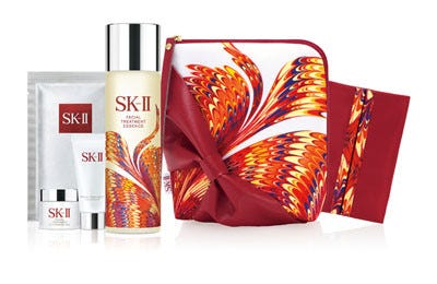 自分へのご褒美に! 限定ポーチ付き「SK-IIクリスマス限定コフレ」発売