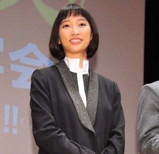 杏、初主演映画でオーケストラの指揮「素晴らしい」と共演者から絶賛