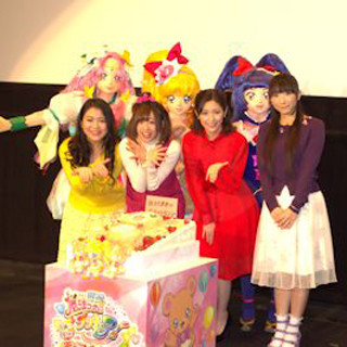 『映画魔法つかいプリキュア!』に込められたメッセージ ‐ 主演キャストと渡辺麻友が初日舞台挨拶で伝えた"友情と絆"について