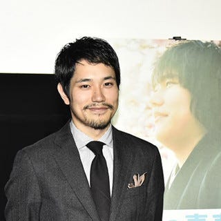 松山ケンイチ 故 村山聖さん故郷の広島府中町で挨拶 両親駆けつける マイナビニュース