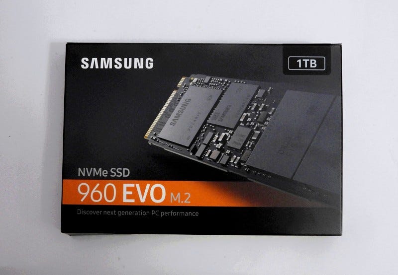 驚くコストパフォーマンス「Samsung SSD 960 EVO」 - リード最大3200MB ...