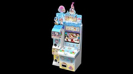 バンダイの新筐体はディズニー データカードダス ガシャポンの超合わせ技 コーデしたマイキャラでミッキーたちとダンス マイナビニュース