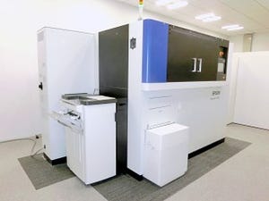 情報漏えい防止と環境配慮 - コピー用紙を砕いて再生するエプソンの乾式オフィス製紙機「PaperLab」
