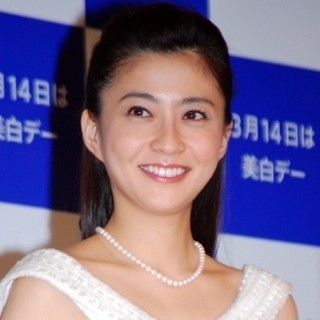 小林麻央、放射線治療終了を報告「不安が消せない一ヶ月でした」