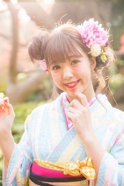 藤田ニコル 新おバカ女王 の進化と本音 17年は確実に違う自分に マイナビニュース