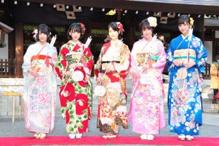 乃木坂46 生田絵梨花ら5人が成人式 感慨深い思いでいっぱい マイナビニュース