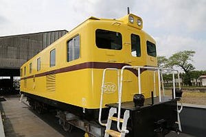 秩父鉄道「ELロウバイ号」2/11運行「幸せの黄色い機関車」デキ502号も牽引