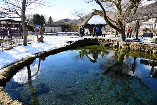 ミシュランで世界を魅了した絶景と忍野八海は冬も良し ほうとうに体も喜ぶ マイナビニュース