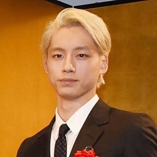 加藤浩次 坂口健太郎の金髪をべた褒め きれい 女性のタイプにも共感 マイナビニュース