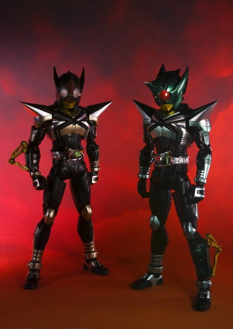 兄貴凄すぎるよ!『仮面ライダーカブト』真骨彫キック&パンチホッパーはジャッキも動く | マイナビニュース