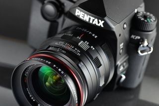 「PENTAX KP」夜景撮影レビュー - 高感度性能と強力な手ブレ補正が圧倒的