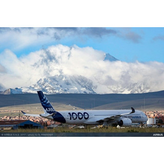 エアバスA350-1000、南米で離発着試験--高高度・高湿度の中で性能を確認