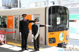 東武東上線ふじみ野駅が「ももいろクローバーZ駅」に! 有安杏果が1日駅長に